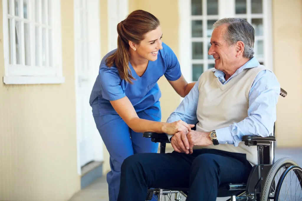 Support worker agency London – support worker assisting service user